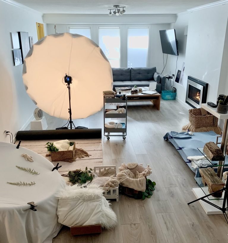 North Vancouver Newborn Photographer Studio