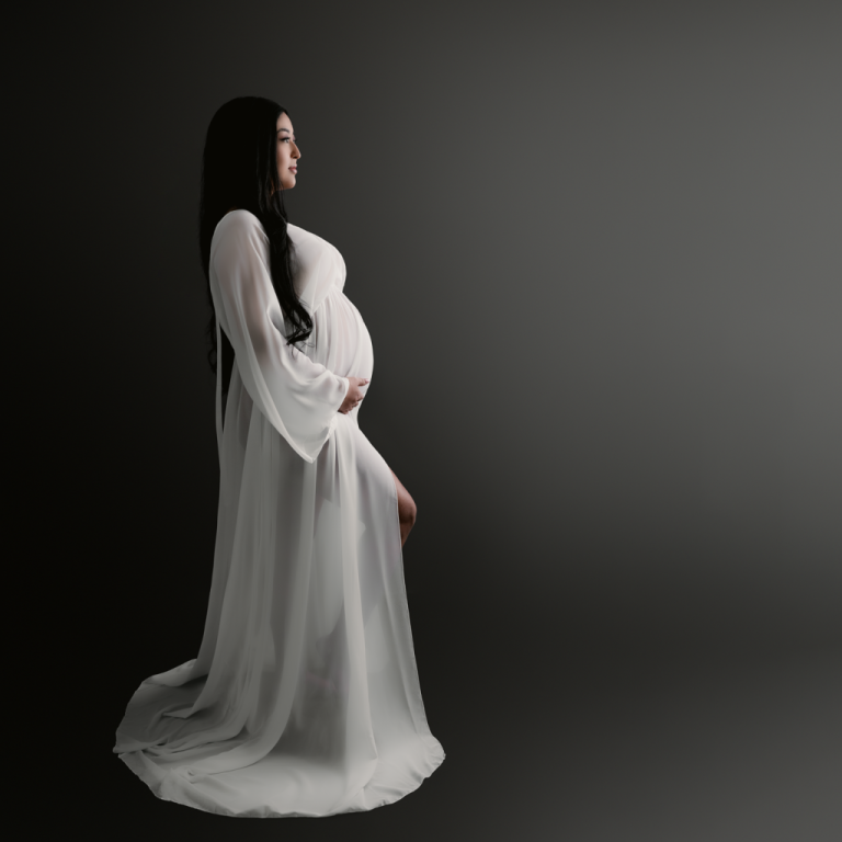 Embrace the Beauty of Pregnancy: Your Journey with a Pregnancy Photographer in Vancouver