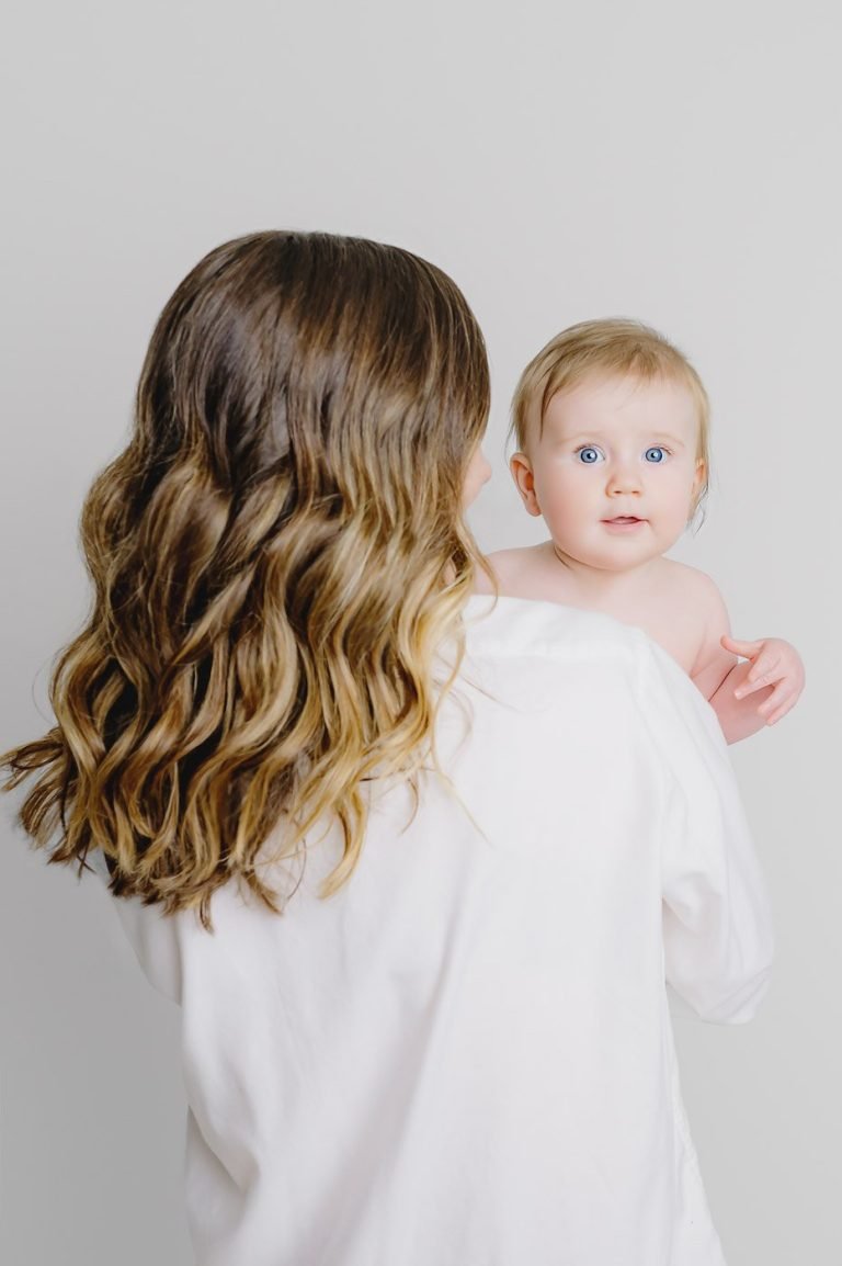 North Vancouver | Maternity Photographer | Maternity studio session